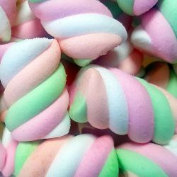 Twisted Mallows [Vanilla Flavoured Marshmallows] 140g Bag